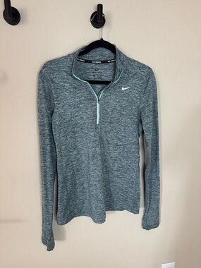 Nike Dri-FIT Green Quarter Zip Athletic Top Size Small